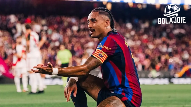Raphinha Ingin Perpanjang Kontrak dan Pensiun di Barcelona